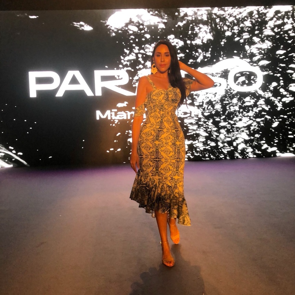 Meet your Posher, Anahys